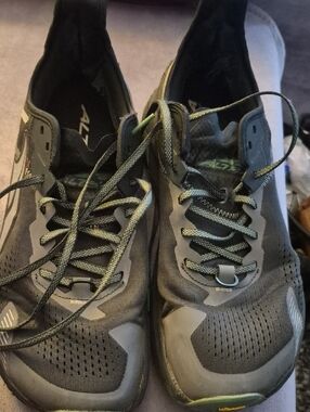 Altra Men's Black Athletic Running Shoes with Green Accents